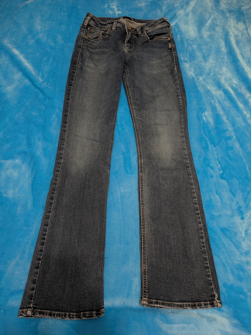 👖🖤 Smoky Cool: Silver Jeans Co. Avery Bootcut in Faded Black Wash 🖤👖